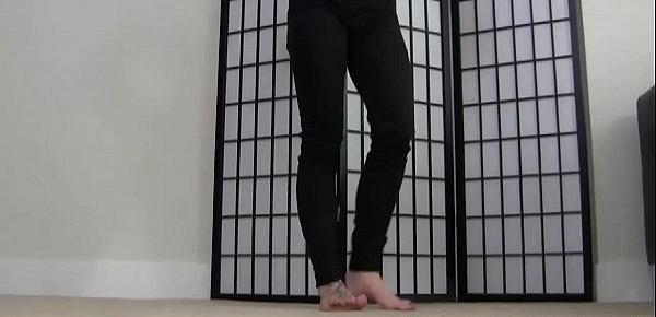  Jerk your cock to me in skin tight jeans JOI
